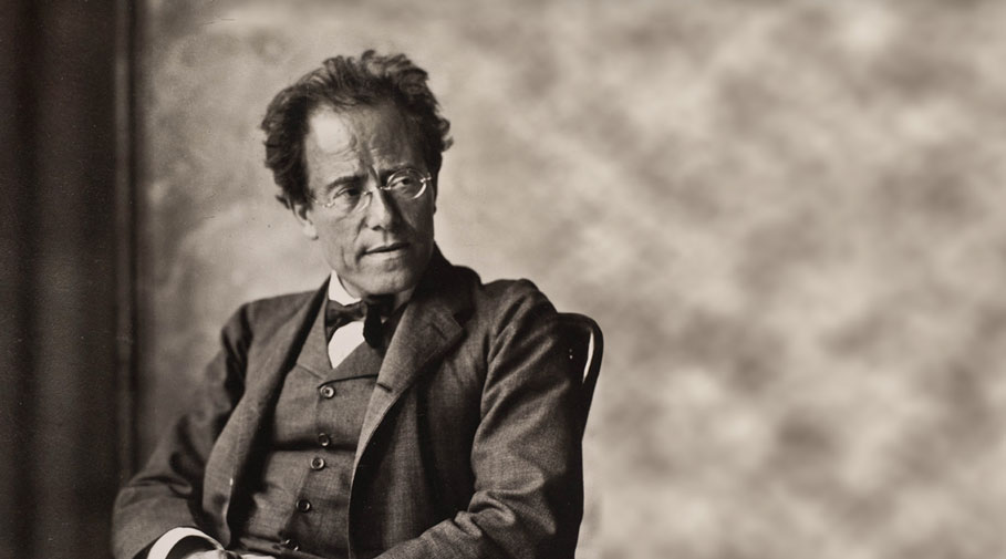 Photo of Gustav Mahler seated.