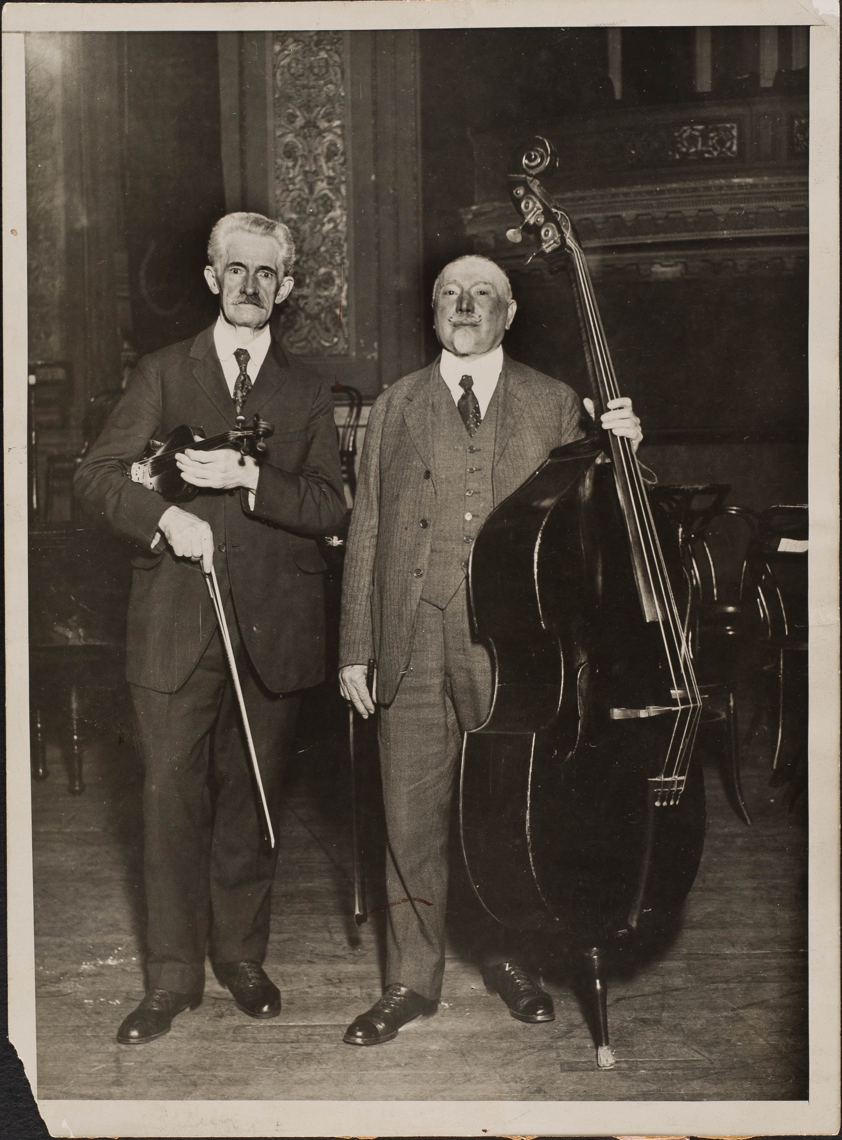 Henry Boewig, Philharmonic Librarian and violinist (1888-1918) with Ludwig Manoly, a member of the Philharmonic bass section (1879-1927)